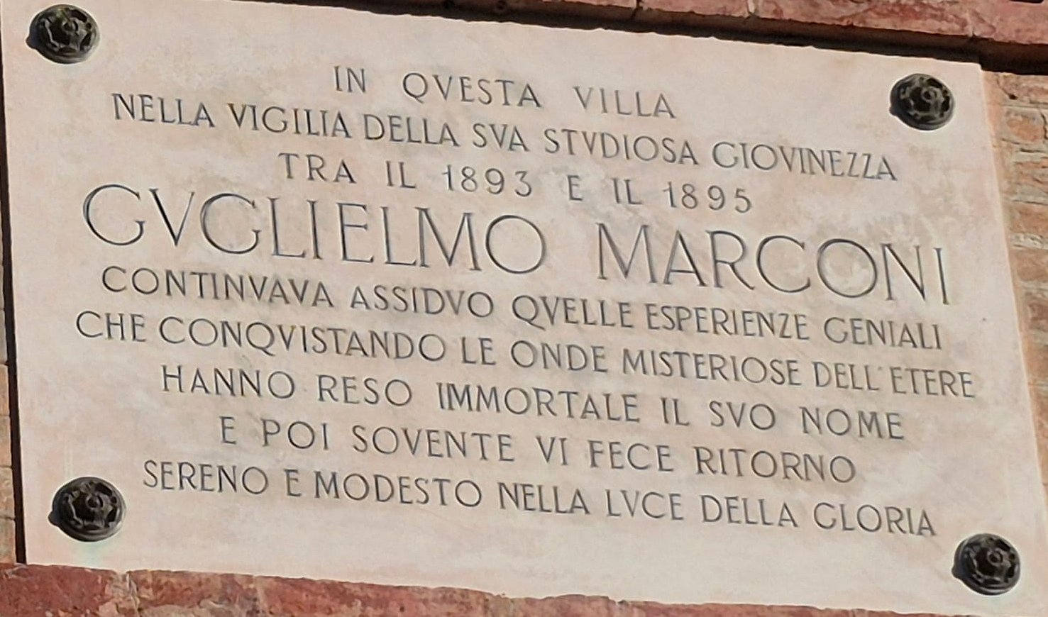 Foto n.2 - (Cliccare per chiudere la finestra)